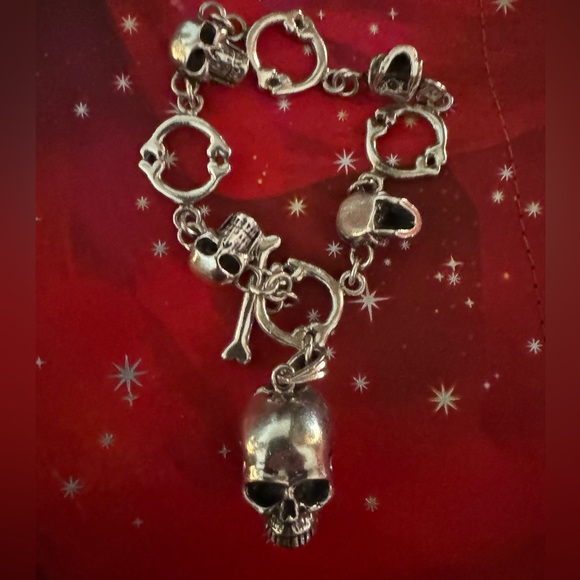 Silver Bracelet - Picture 1 of 9